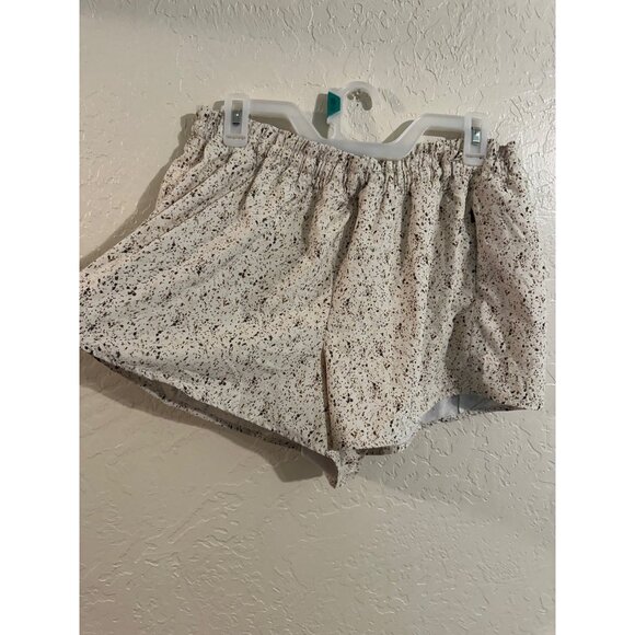 Calia by Carrie Underwood Plus Size Infinity Rise Running Shorts - Picture 6 of 16